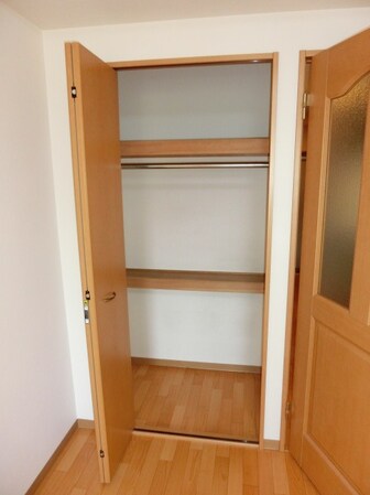 アジュール1の物件内観写真